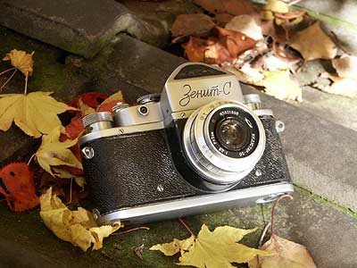 今日のクラシックカメラ1（ゼニットＣ）