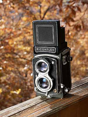 今日のクラシックカメラ（懐かしのリコーフレックス）