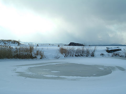 ため池の氷