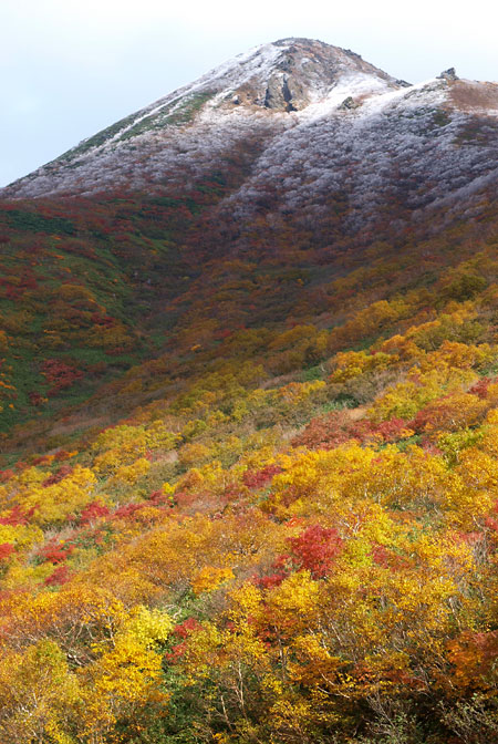岩木山の初冠雪