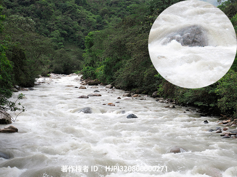 川をE-M1Mｋ3のハイレゾショットで