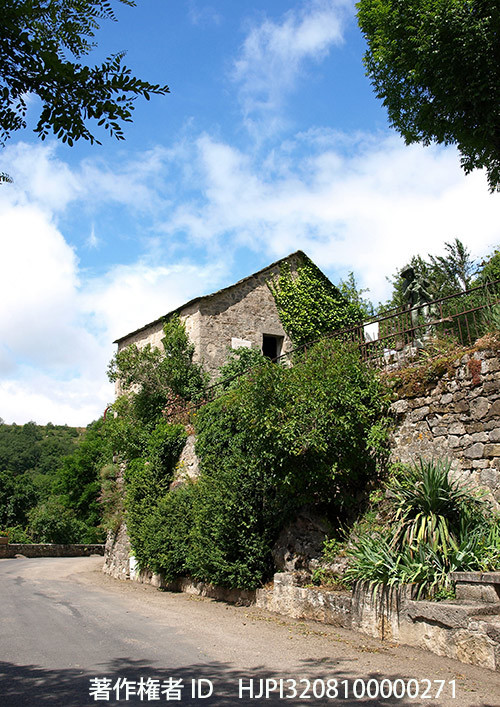 ファーブルの生まれ故郷サンレオン村